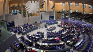 Немачки парламент верује да је капитулација Србије једино решење