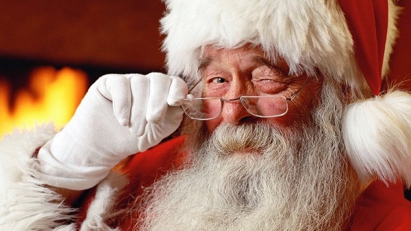 Деда Мраз је у торби донео – отказе, порезе, скупљу струју, хлеб и млеко…