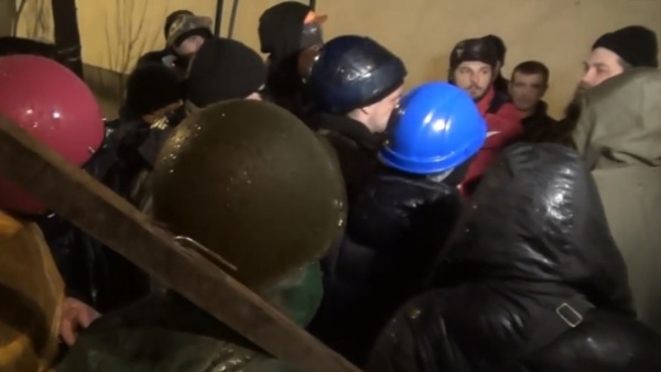Упад радикалних демонстраната у кијево – печерску лавру (ВИДЕО)