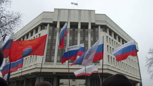 Крим гласао да уђе у састав Русије, референдум 16. марта
