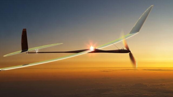 Соларни дронови Фејсбука могли би да обезбеде интернет широм света
