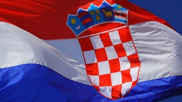 hrvatska-zastava-republika-eu