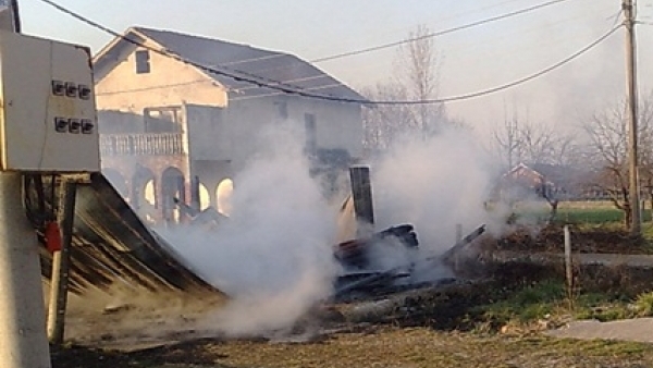 Изгорела канцеларија СЛС у Осојану