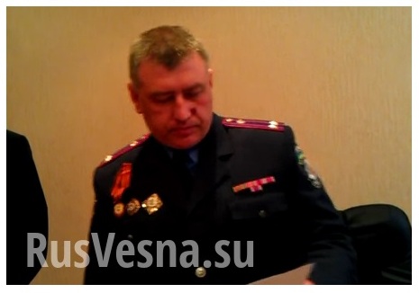 Шеф одељења милиције Горловка (Доњецка област) Александар Шулзенко, положио заклетву Доњецкој Републици (ВИДЕО)