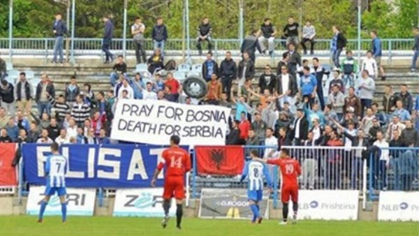 Шиптари поручују: Молитва за Босну, смрт за Србију