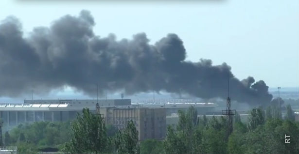 МАСАКР У ДОЊЕЦКУ: Украјинци ракетирали камион са рањеницима, 35 мртвих!