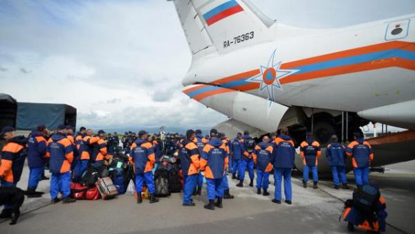 Русија шаље још два авиона са хуманитарном помоћи Србији