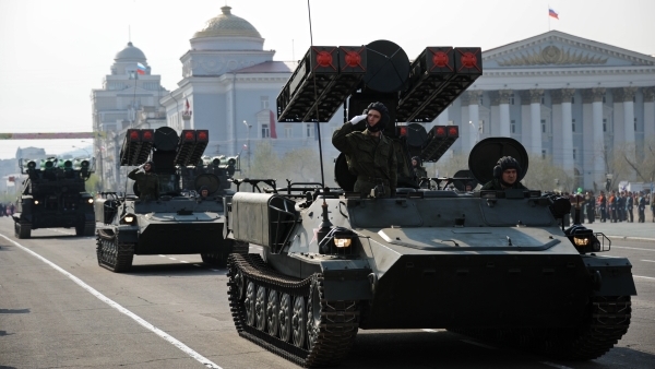 Британци у великом страху након спектакуларне параде руске војске у Москви