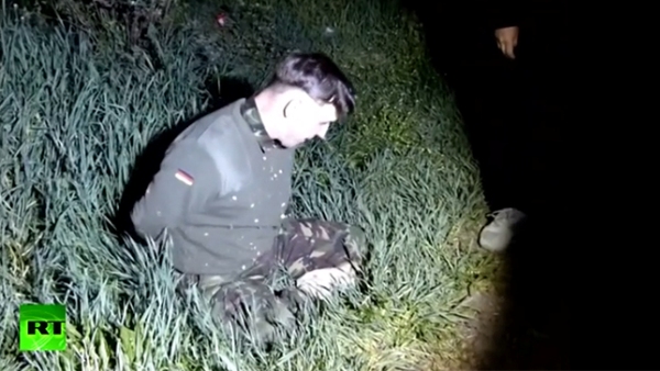 (ВИДЕО) Терориста Десног сектора ухваћен на Криму, погледајте шта је носио!