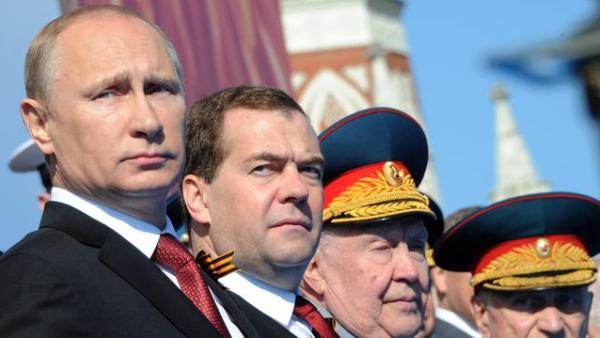 Путин стигао у Севастопољ, Расмусен и запад осудили његову посету