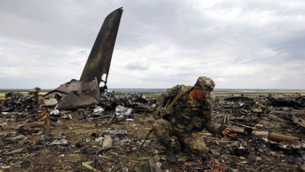 Проруске снаге обориле транспортни авион са 49 војника