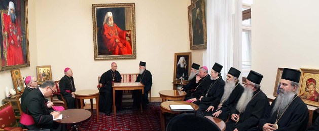 Екуменистички врх СПЦ примио надбискупа Диминика Мамбертија (фото)