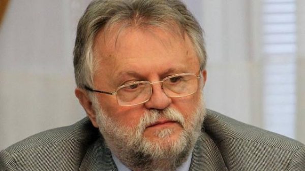 Вујовић: Смањићемо плате, пензије и остала социјална давања
