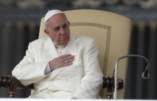 Тачи тражи од папе Фрање да Ватикан призна Косово