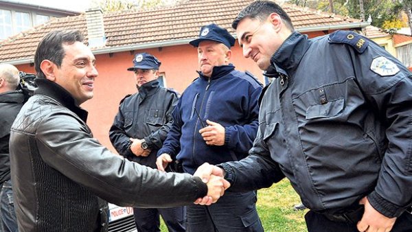 Арсенијевић: Пуковници МУП-а Србије сада шетају улицама у патролама „полиције Косова“