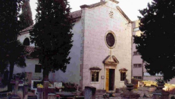 Православни свештеник у Шибенику није дозволио сахрану „хрватског бранитеља“ на православном гробљу уз војне почасти