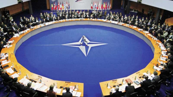 НАТО: Русија заоштрава сукоб у Украјини