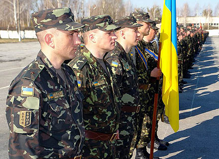 Kфор: Украjина повлачи воjнике са Kосова, замениће их Mађари