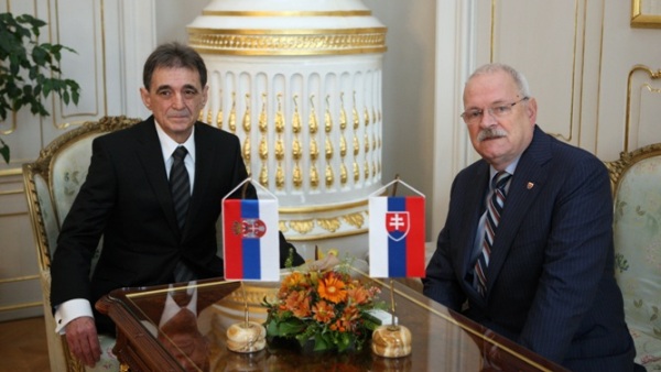 Зашто је Шиптар са КиМ амбасадор Србије у Словачкој?