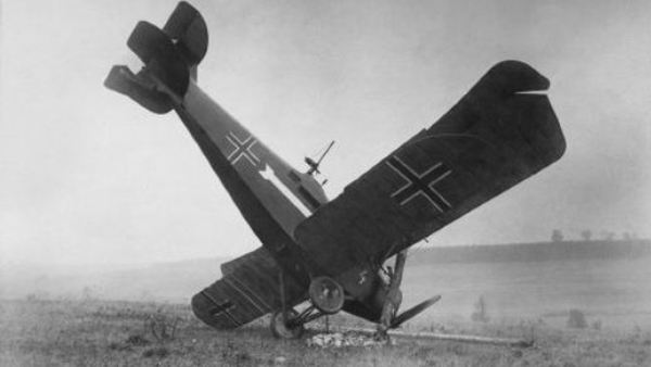 Прво обарање авиона у светској историји извела српска војска – како је Рака из топа оборио немачки авион