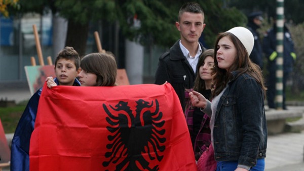 Бујановац: Обележен Дан албанске заставе