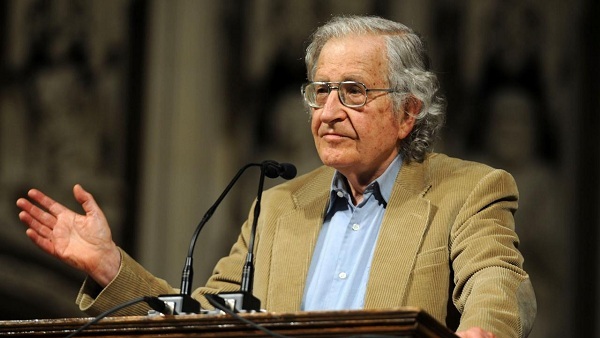 Ноам Чомски: Америчко друштво је расистичко