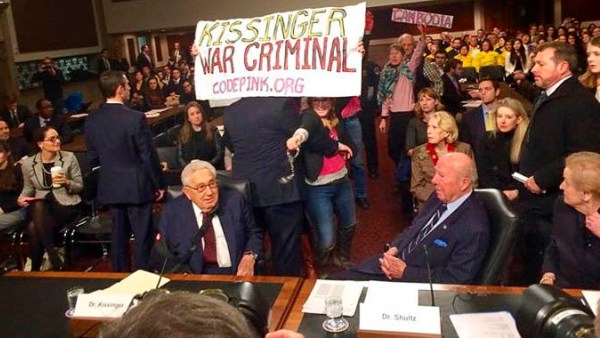 Зашто? Американци траже хапшење Кисинџера и суђење у Хагу због ратних злочина