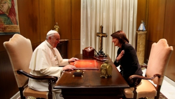 Папа примио Јахјагу; Јахјага изразила наду да ће Ватикан признати Косово