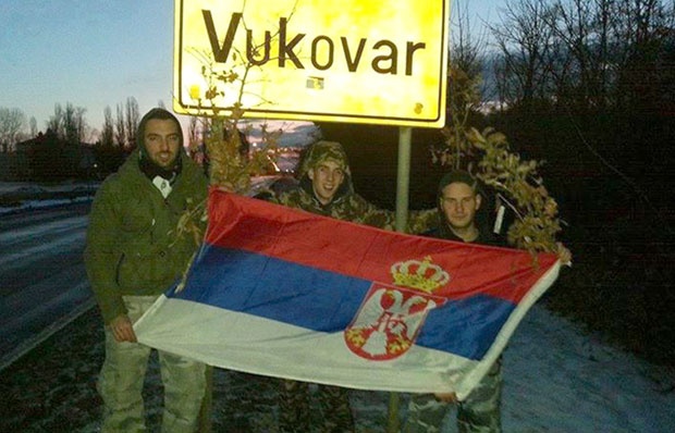 Хрватска: Пријава против младића из Вуковара због сликања са заставом Србије