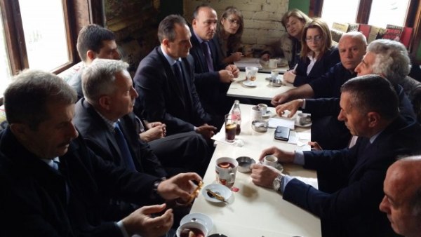 Такозвано Косово поставља „официра за везу“ у Бујановцу