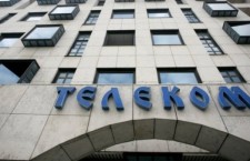Синдикати Телекома данас протестују пред Владом Србије