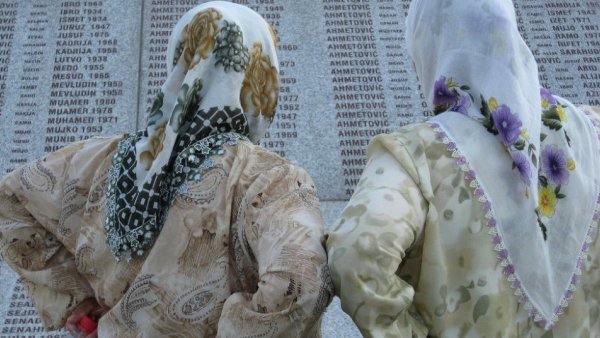 Сребреница — докле више манипулација?