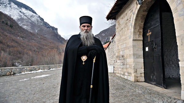 Епископ Славонски Јован Ћулибрк: Срби, добро вагајте сваку реч о Степинцу, он ће бити „канонизован“!