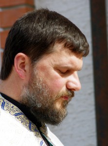 Sveštenik Nebojša Stević