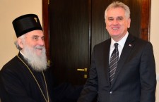 Николић: Убеђивао сам патријарха и владике да се оганизује долазак папе у Србију!