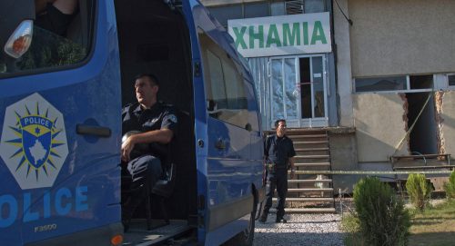 Kosovska policija kombi