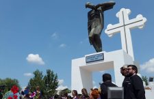 У Добоју откривен споменик жртвама „Добојског логора“