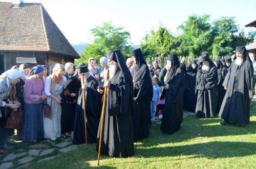 Нова монашења у манастиру Светог Николаја у Лозници код Чачка