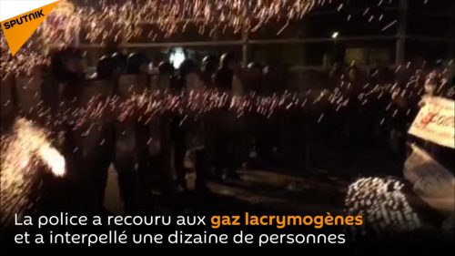 Сукоби демонстраната са полицијом у Паризу (видео)