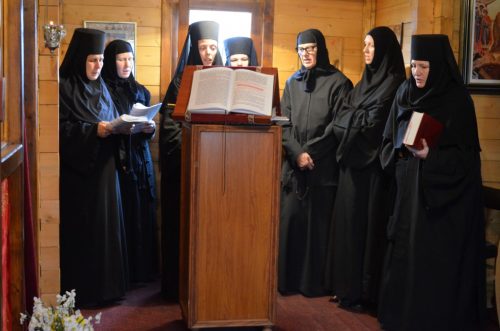 Благовести у манастиру Светог Преображења Господњег у Леушићу