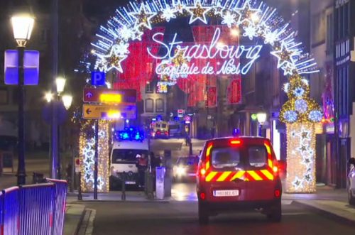 ДРАМА У СТРАЗБУРУ: Исламиста пуцао на божићном вашару, најмање четворо мртвих, 11 рањених; Пронађене бомбе, 600 полицајаца и жандара трага за терористом