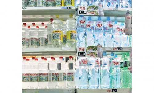 Половина тржишта српских вода у рукама „Пепсика” и „Кока-Коле”