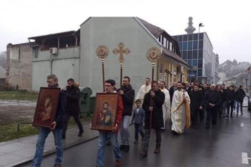 Прва српска православна литија у Вуковару након три деценије