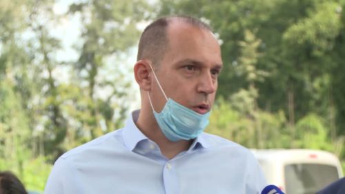 Лончар: Нису испуњени услови да би се кинеска вакцина тестирала у Србији
