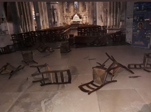 Француска: Терористички напад испред цркве у Ници, једна особа обезглављена