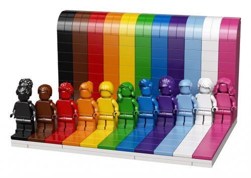 Прилепин: Забранимо увоз у Русију ЛГБТ фигурица Lego