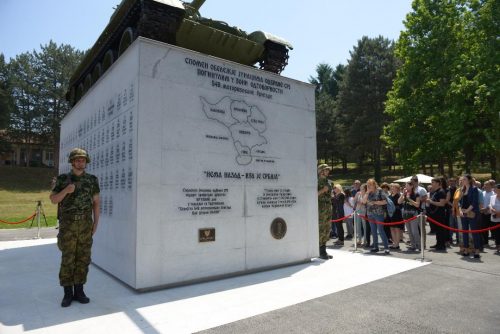 Коначно споменик херојима палим 1998. и 1999. у борбама са НАТО и шиптарским терористима