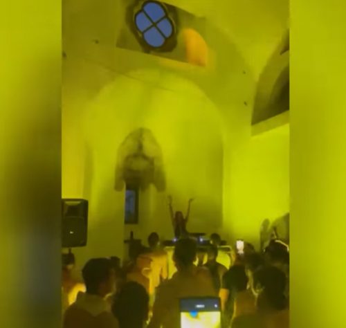 Војислав Крстић: Молитвена техно-журка у част давања аутокефалности Брозовој православној цркви