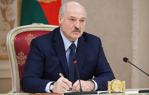 Лукашенко: Ни под којим условима нећемо дозволити да нам неко диктира како да живимо и шта да радимо