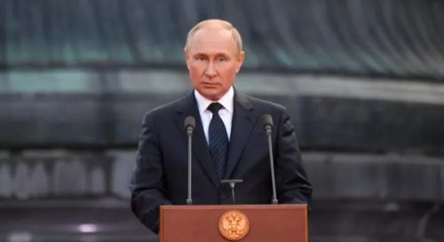 Путин: У нашој историјској традицији, у судбини нашег народа је да зауставимо оне који теже светској превласти, који прете распарчавањем и поробљавањем наше Отаџбине, урадићемо то и сада